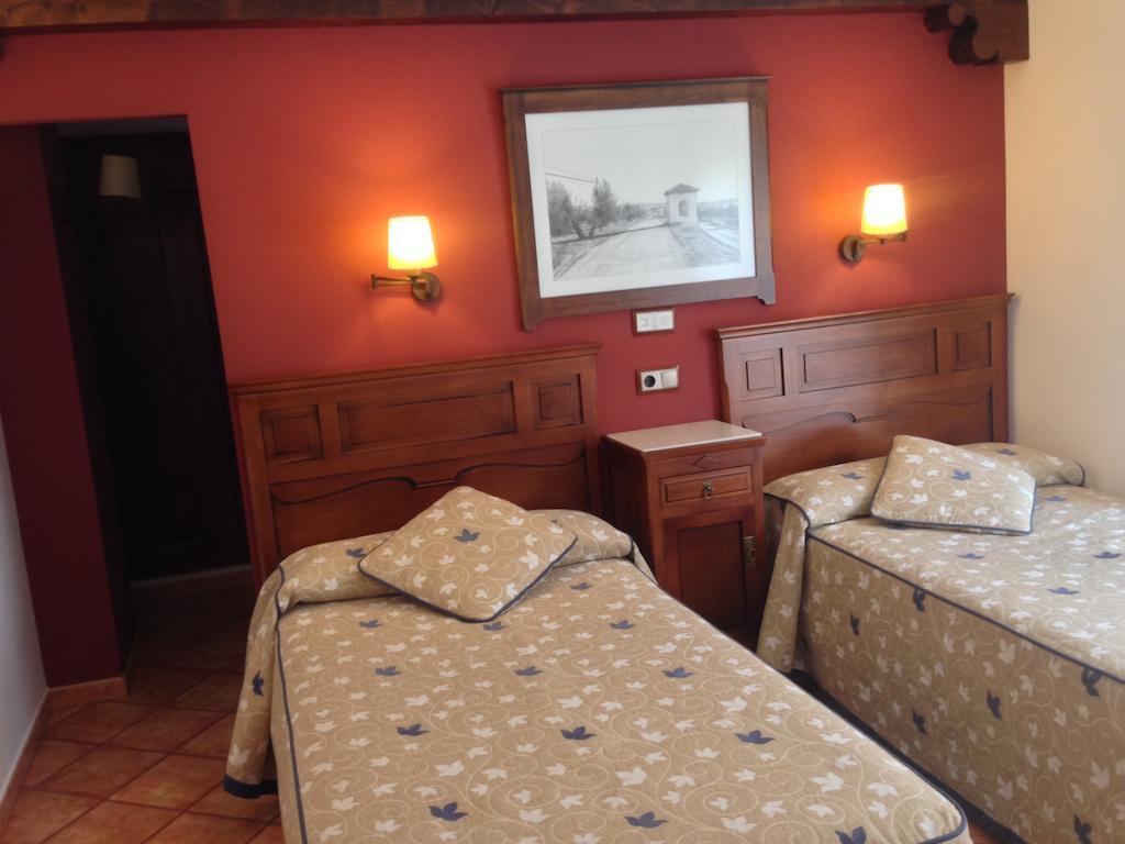 Hotel Hospederia Ana Pilar Porcuna Pokój zdjęcie