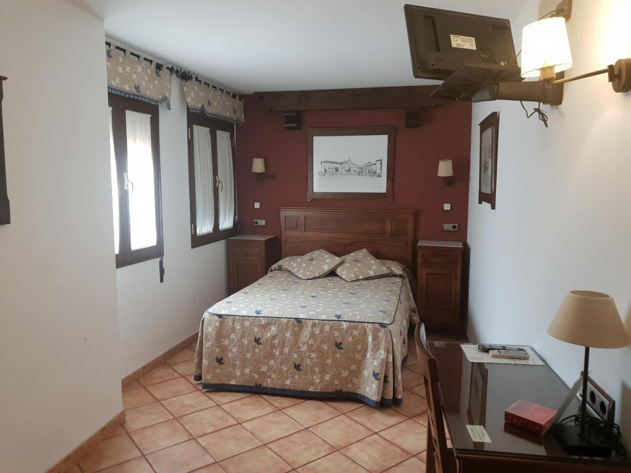 Hotel Hospederia Ana Pilar Porcuna Zewnętrze zdjęcie