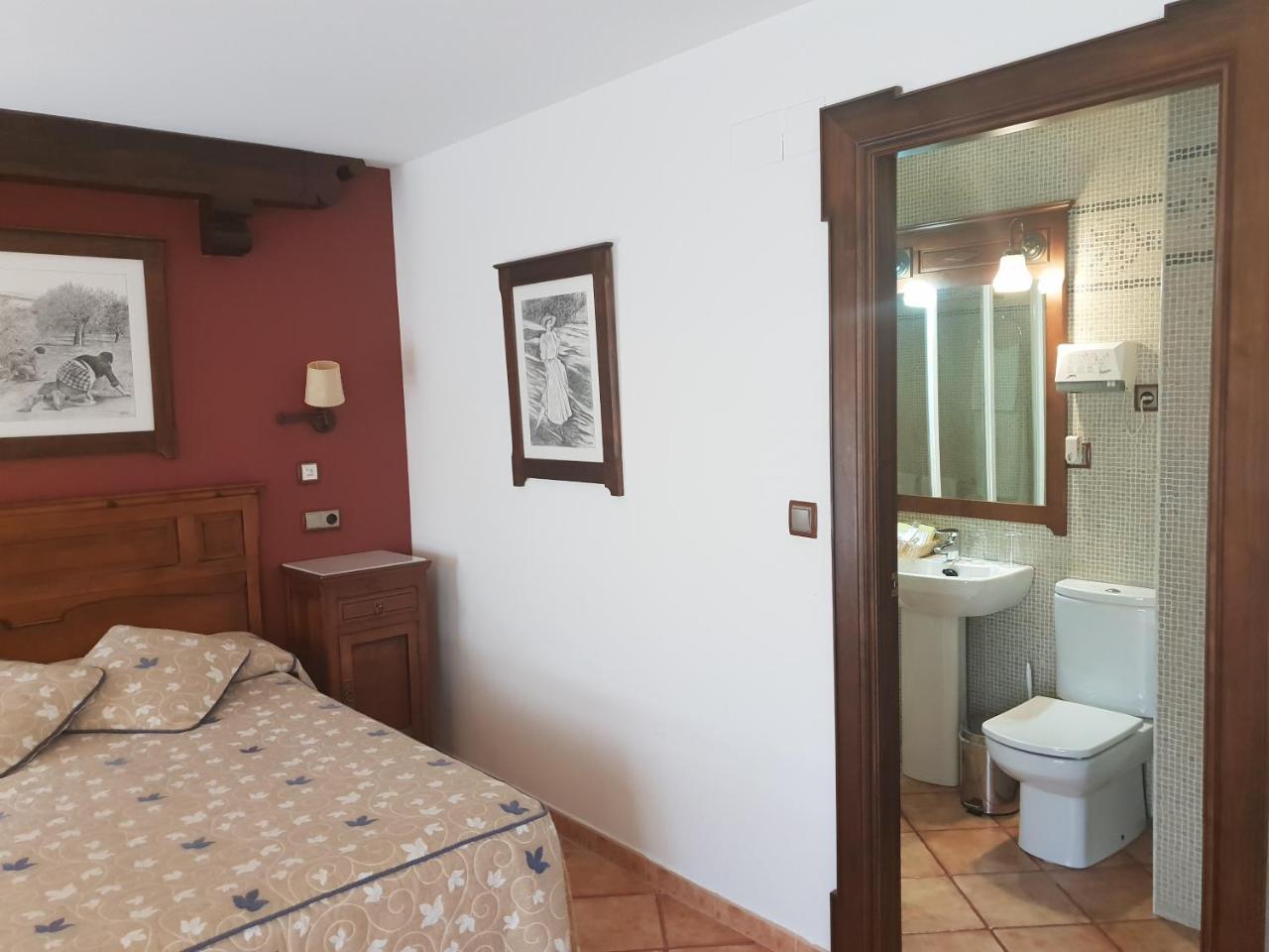 Hotel Hospederia Ana Pilar Porcuna Zewnętrze zdjęcie