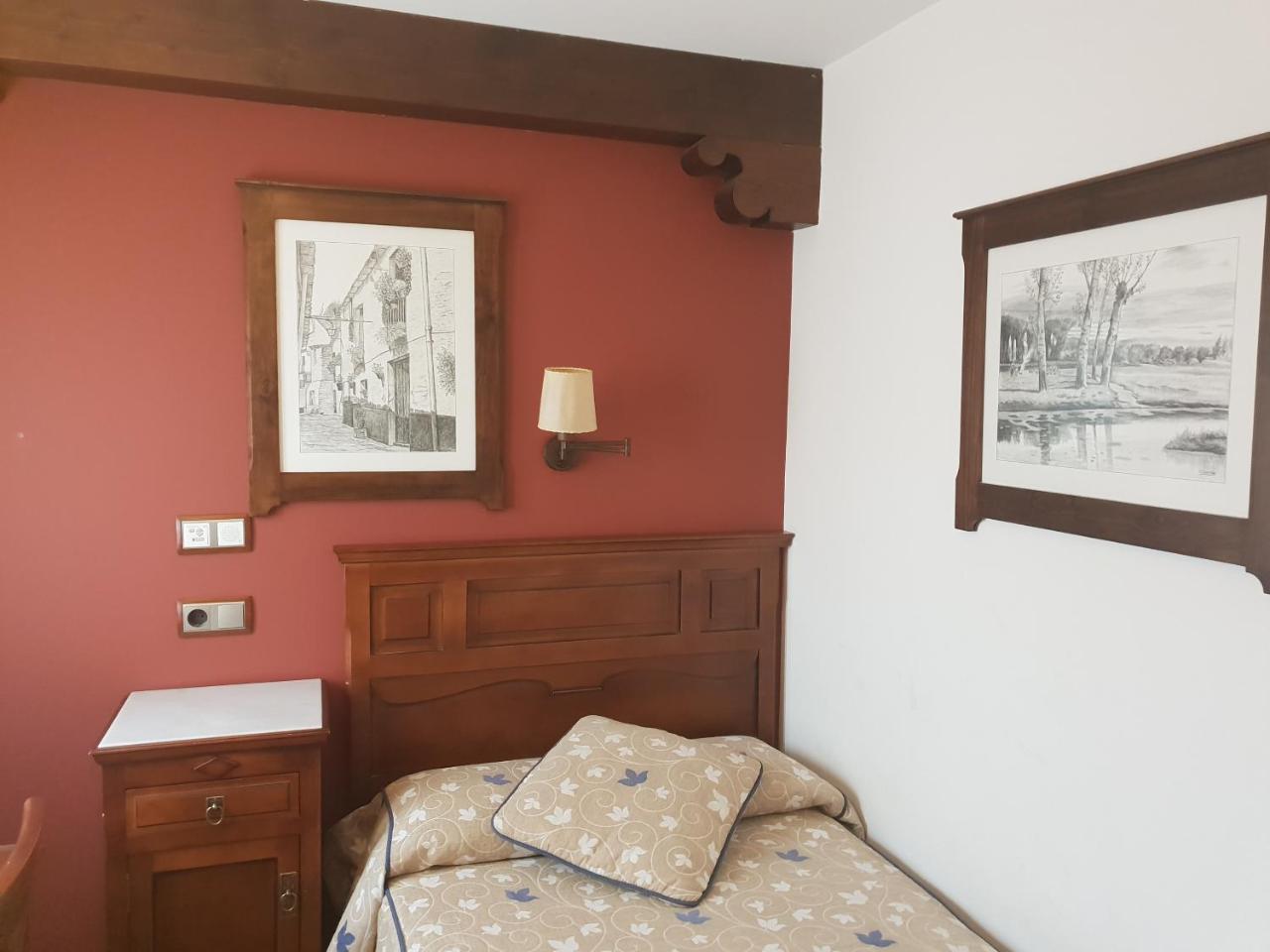 Hotel Hospederia Ana Pilar Porcuna Zewnętrze zdjęcie