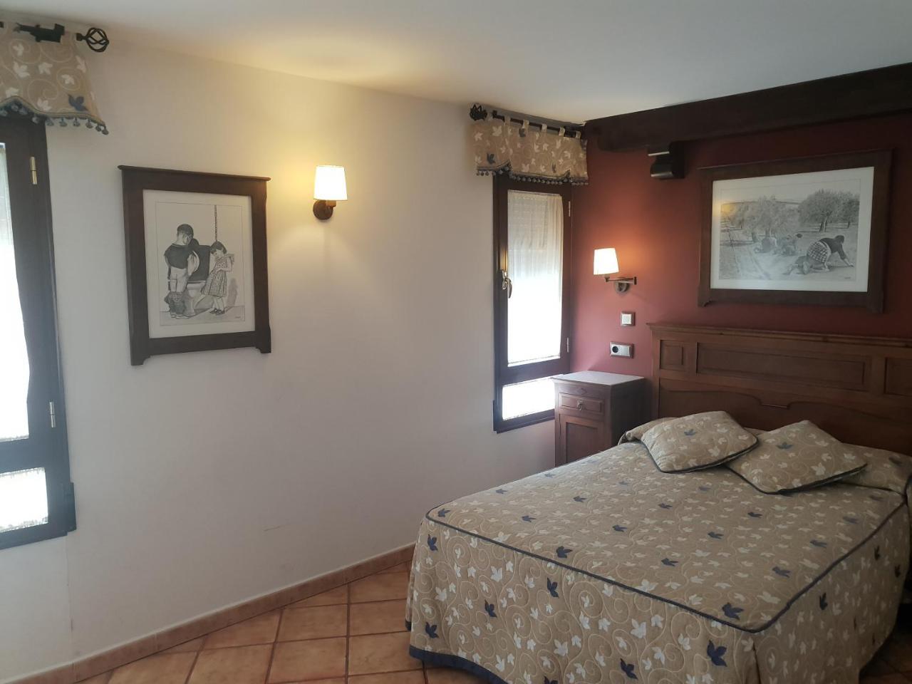 Hotel Hospederia Ana Pilar Porcuna Zewnętrze zdjęcie